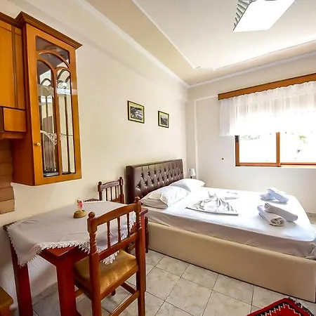 The Old Town Clock Hotell *