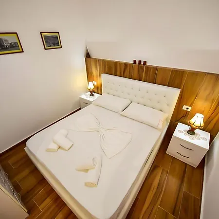 Hotel The Old Town Clock *